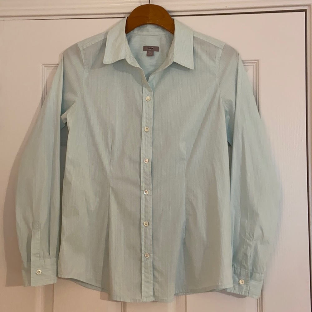EUC J Jill Relaxed Fit Button Down Shirt
